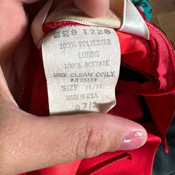 Vintage JCPenney Red Peplum Top Rhinestone Bow Detail Size 11 12 - Picture 11 of 16